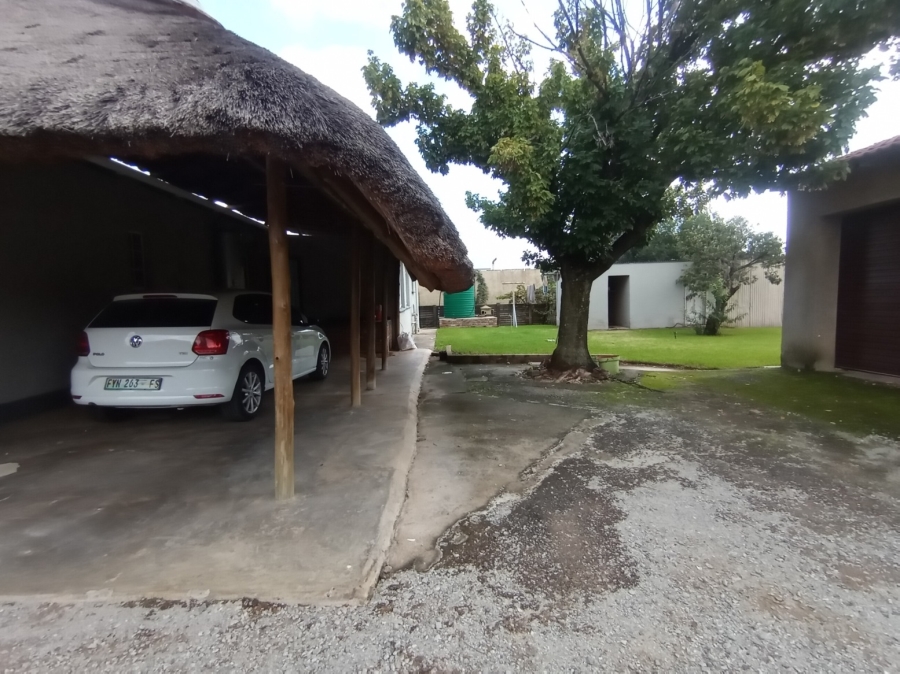 4 Bedroom Property for Sale in Parys Free State
